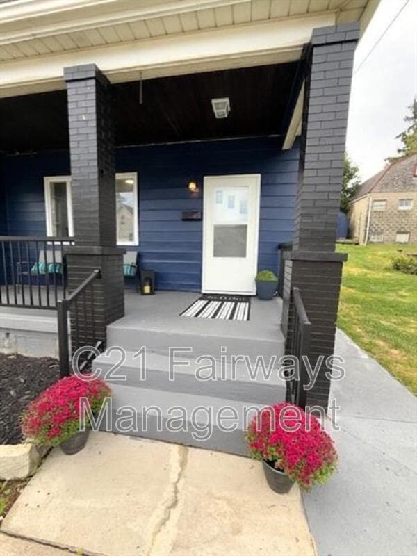 Photo - 1231 Denisonview St