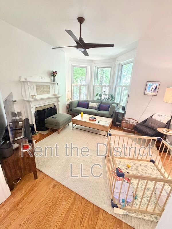 Photo - 420 Q St NW