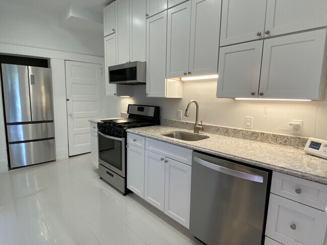 Photo - Pennsylvania Ave 1297-1299 GW2 Unit 1299