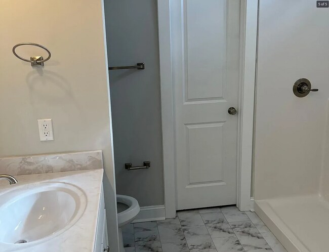 Photo - 1815 Fox Den Way