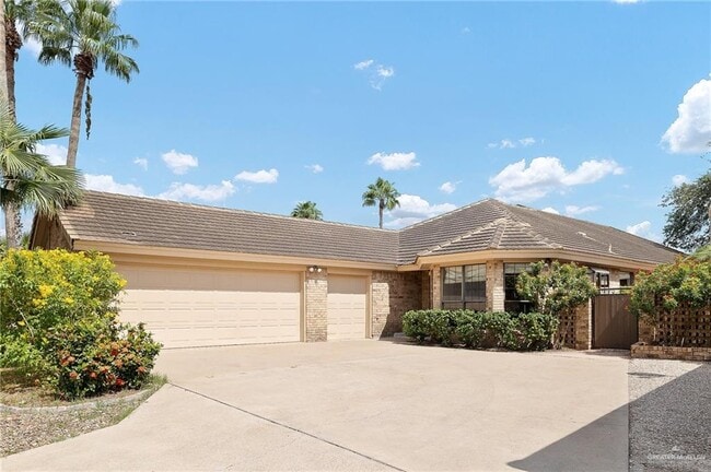 Building Photo - 26 Rio Grande Dr