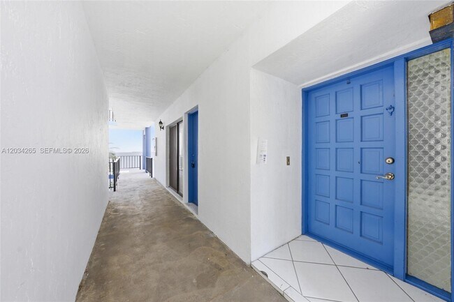 Photo - 6010 S Falls Cir Dr Unit 323