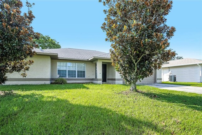 Building Photo - 725 Maderia Ct