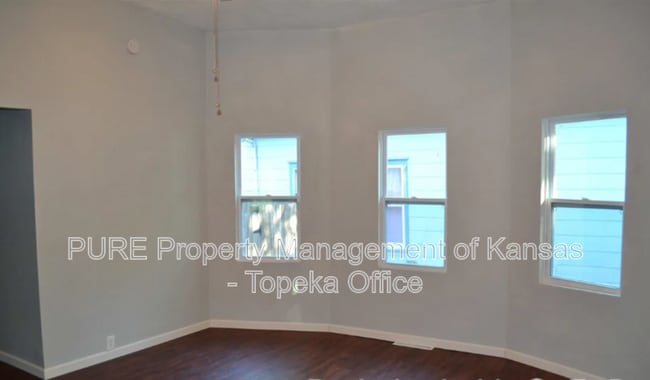 Photo - 1272 SW Mulvane St