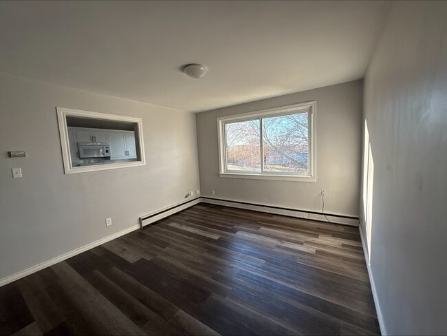 Photo - 441 Covert St Unit 6