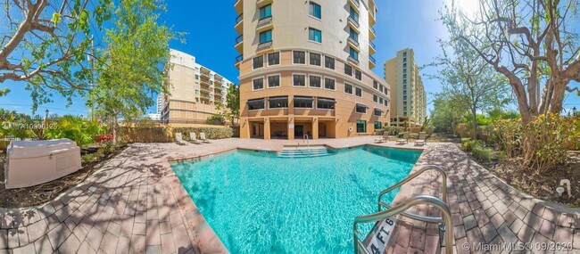 Photo - 3530 SW 22nd St Condominio Unidad 505