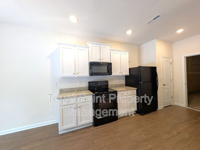 Photo - 8321 Kneller St