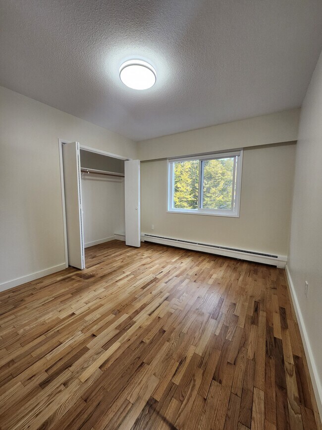 Photo - 1653 Oak Bay Ave Unit 302