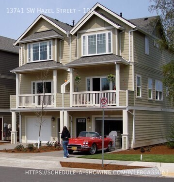 3BDRM 2.5BTH Condo Duplex end unit - 3BDRM 2.5BTH Condo Duplex end unit