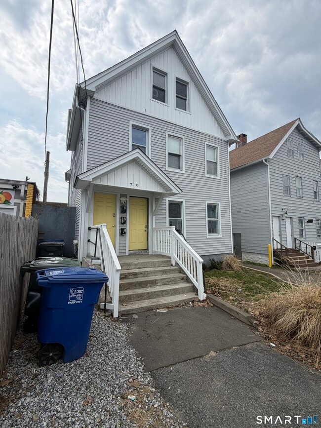 Building Photo - 7-9 Wilson St Unit 3