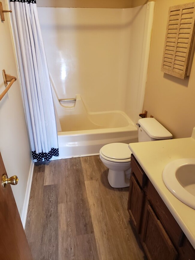 Photo - 9 Lafayette Pl Unit 4