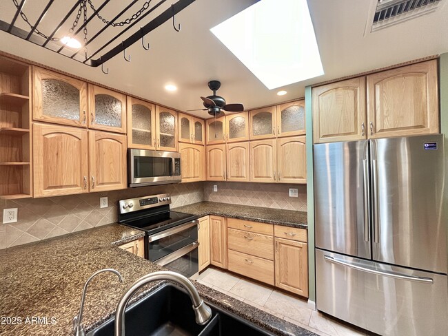 Photo - 2808 W Morten Ave