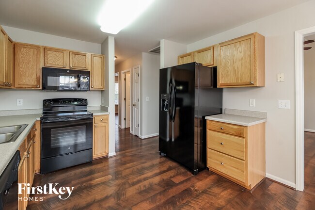 Photo - 164 Wynbrook Ct