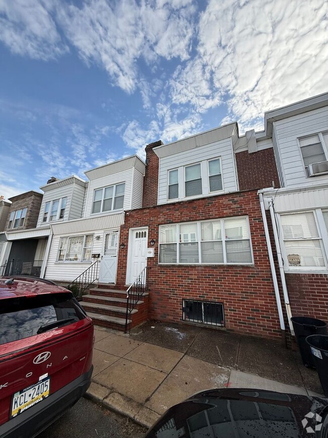 Building Photo - Modern 4 bedroom Home-Southwest Philadelphia