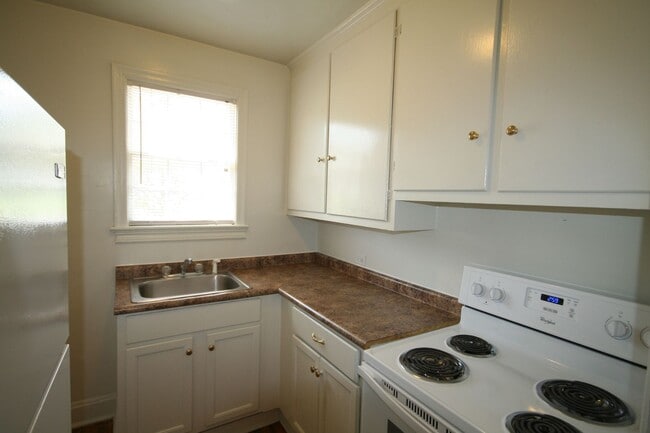 Photo - Charming 1BR duplex. Walk to 9th St. and DUKE! Unit 1707