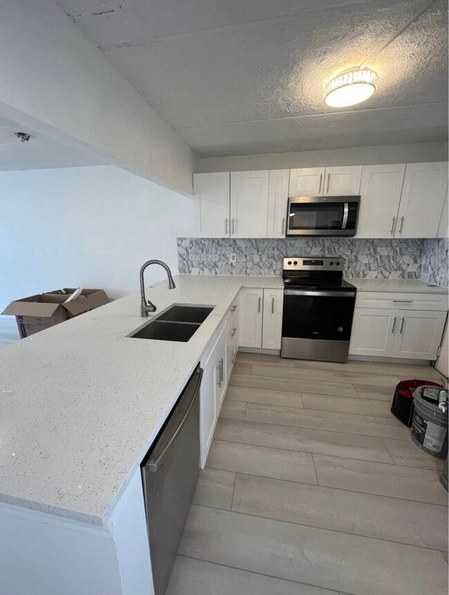 Building Photo - 4500 N Flagler Dr Unit C19