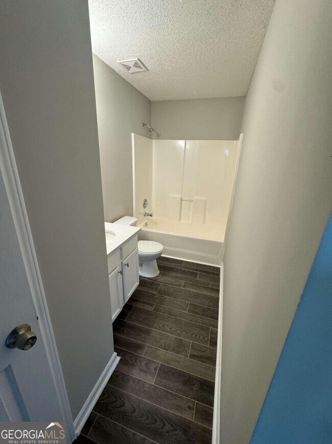 Photo - 5309 Cattail Ln