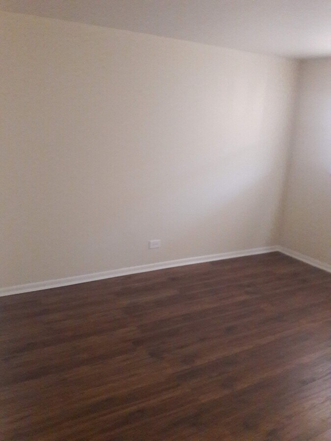 Photo - 3015 W 111th St Apartment Unit 2