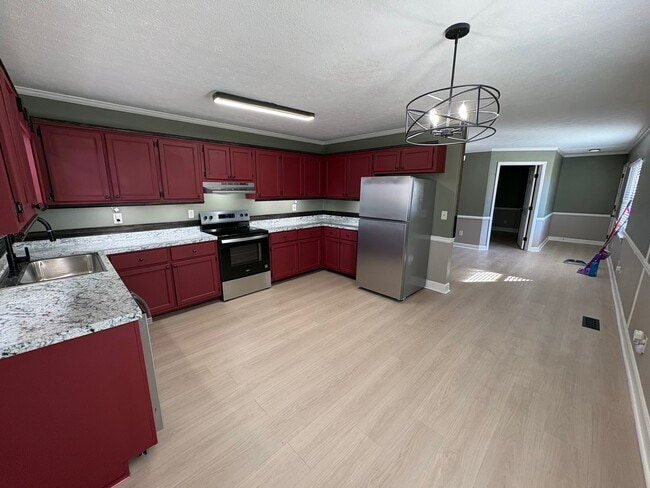 Building Photo - 246 Park Rd SW Unit A