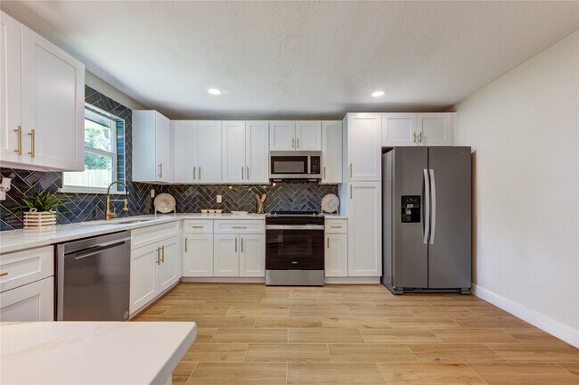 Photo - 3538 Truxton Dr