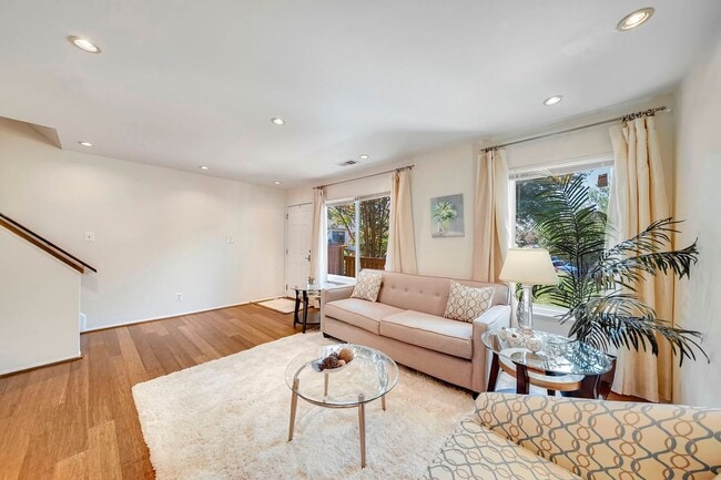 Photo - 1701 Westwind Way