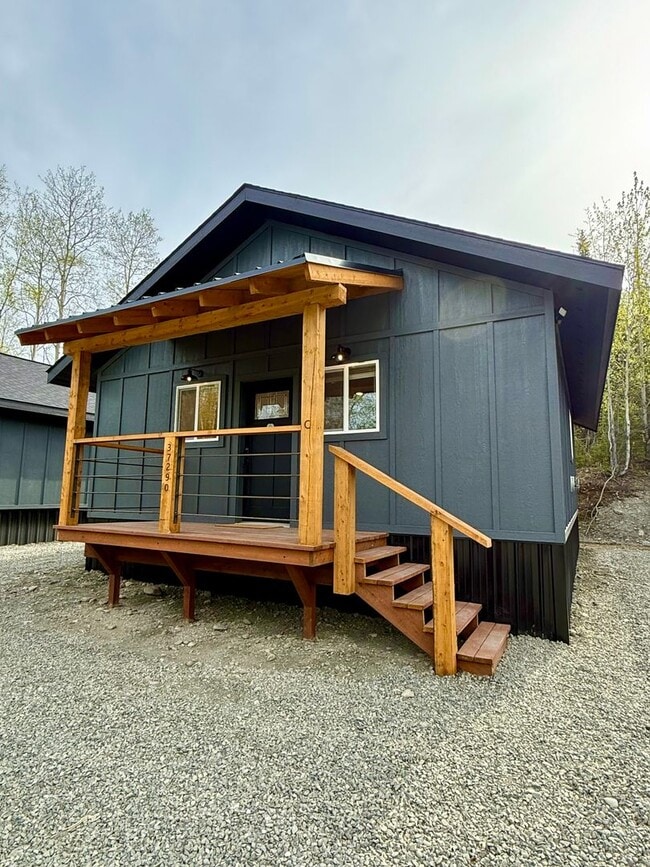 Building Photo - 37290 Bings Landing Rd Unit C
