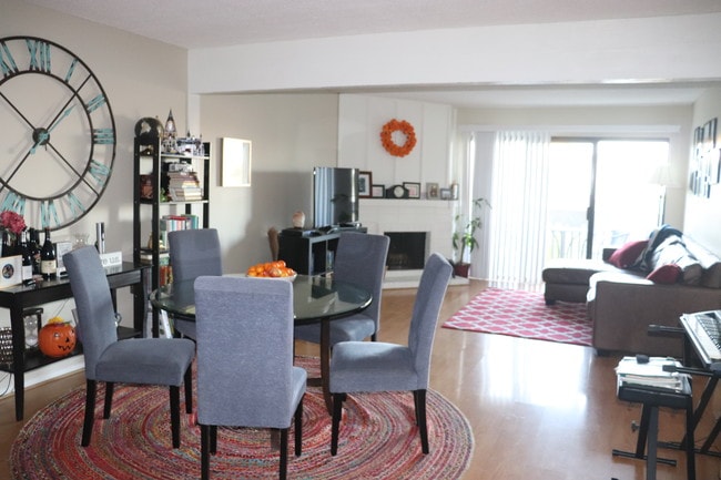 Photo - 1833 Caddington Dr Unit 54