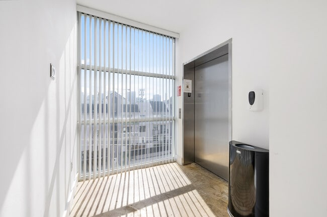 Photo - Aurora Apartments