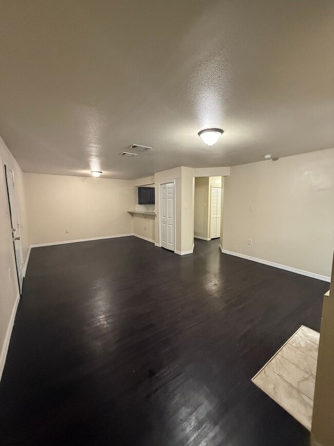 Photo - 1336 Jade Ave Unit 1336-B