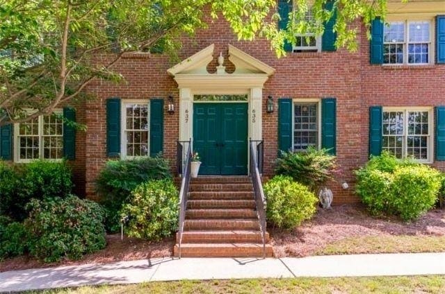 Photo - 637 Corbin Lake Ct