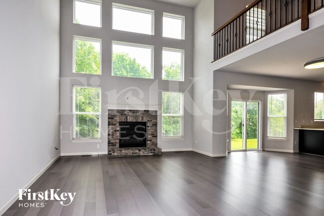 Photo - 246 Lonepine Dr