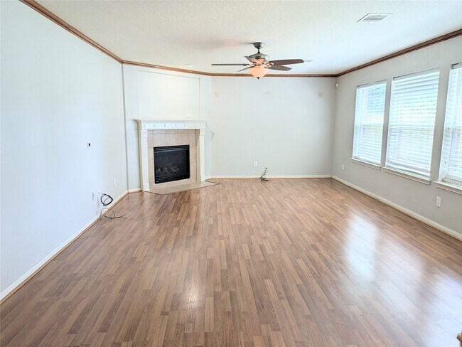 Photo - 2716 Park Falls Dr