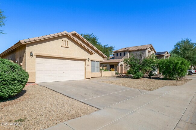 Photo - 6346 W Hess St