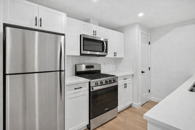 Photo - 10318-10147 147 St NW Unité 10318 Bsmt