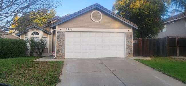 Photo - Wonderful 3 Bedroom 2 Bathroom Home in Elk...