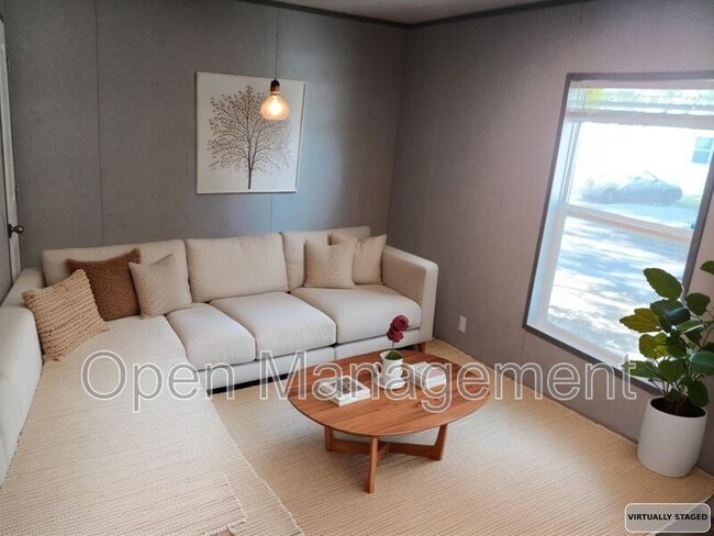 Building Photo - 16 English Village Park