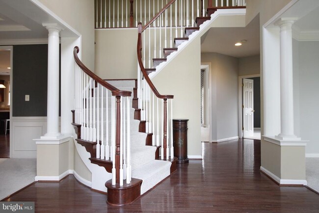 Building Photo - 5569 Jamisons Farm Dr Rental