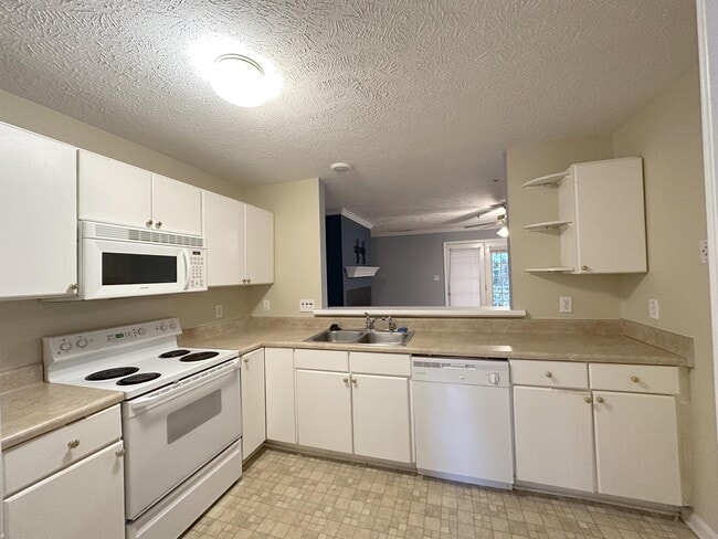 Photo - 410 Bubble Creek Ct