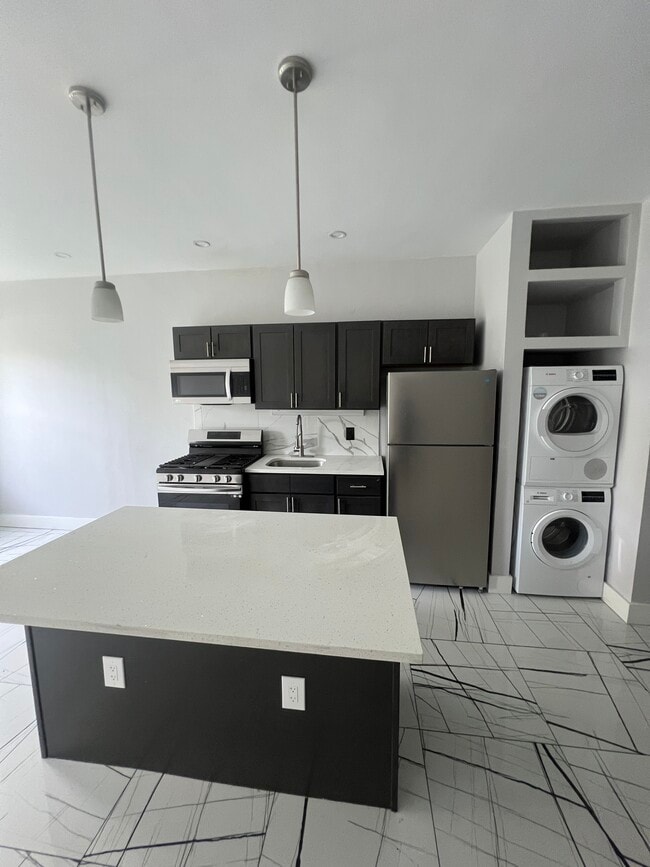 Photo - 1 Dewitt Rd Unit 509