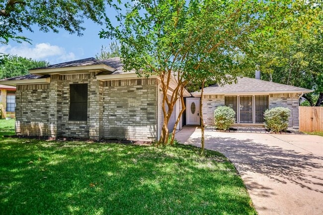 Photo - 1705 Laurel Ln