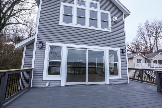 Photo - 1370 Bay Shore Blvd