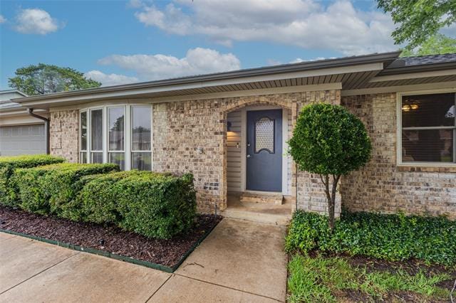 Building Photo - 717 Huntwich Dr Rental