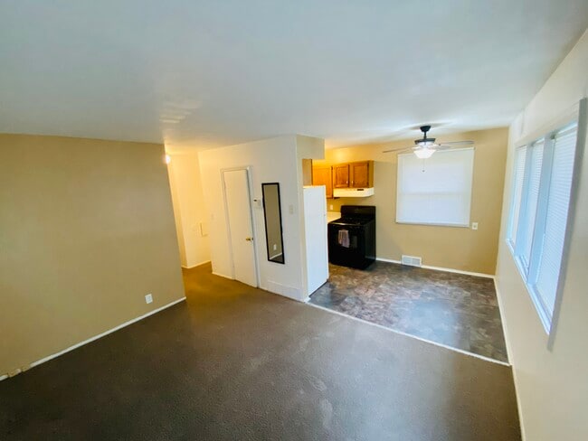 Photo - 2260 Stieber Ave Unit 2260