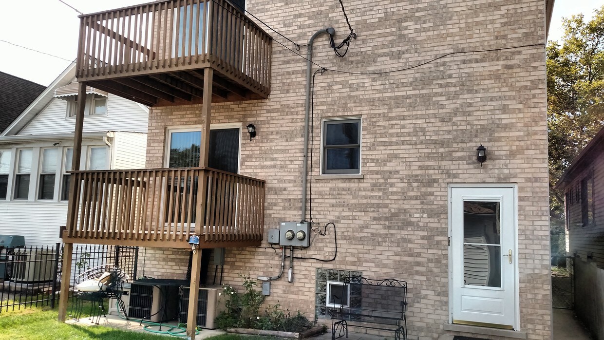 Photo - 5473 N Parkside Ave (Chicago, IL)