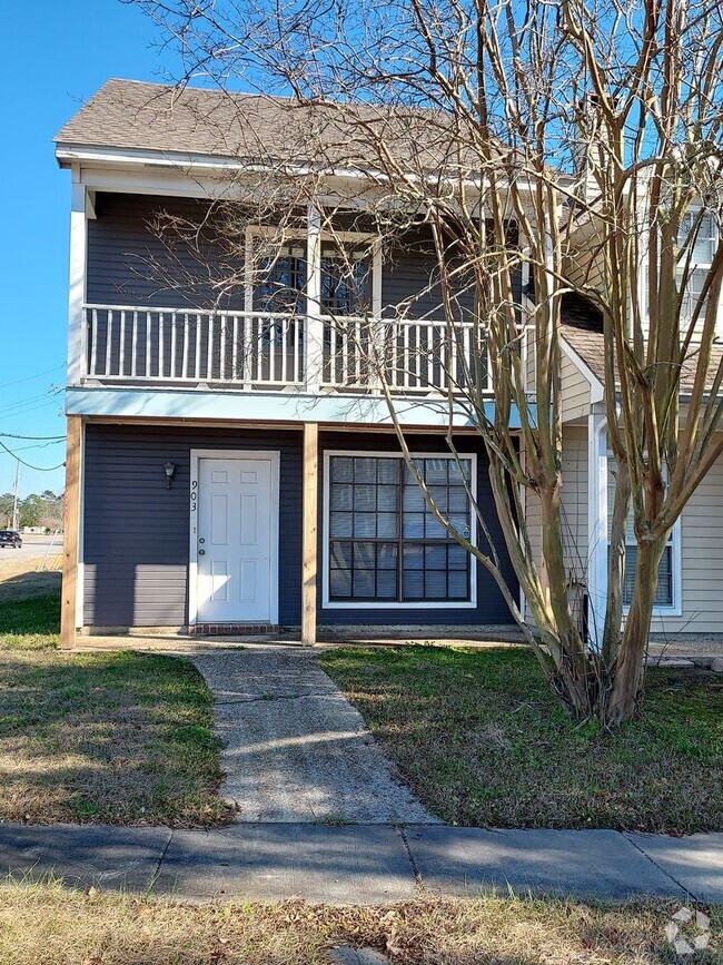 Building Photo - 903 E Tom Stokes Rental