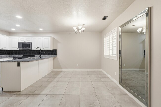 Photo - 1843 W 775 N