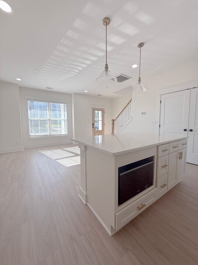 Photo - 2-Bedroom with Flex Room, Pool, and Pickleball Court in Cookeville