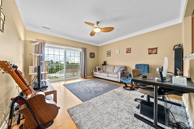 Building Photo - 204 Clocktower Dr Unit 304 Rental