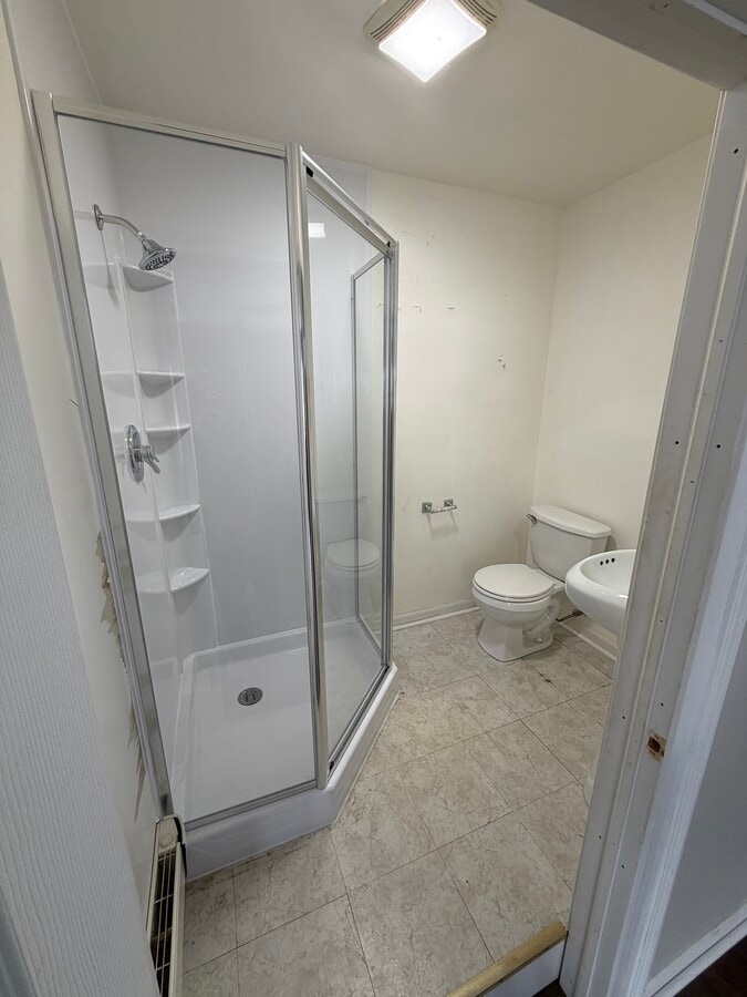 Photo - 412 Kenwood Ave Unidad 1st Front