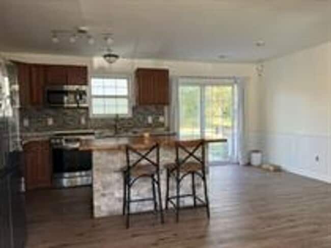 Photo - 108 Mimosa Cir